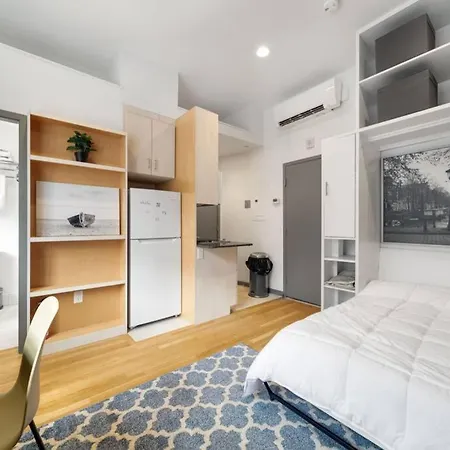 Simple Furnished Studio In The Heart Of Boston Exterior photo