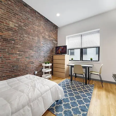 Simple Furnished Studio In The Heart Of Boston Exterior photo